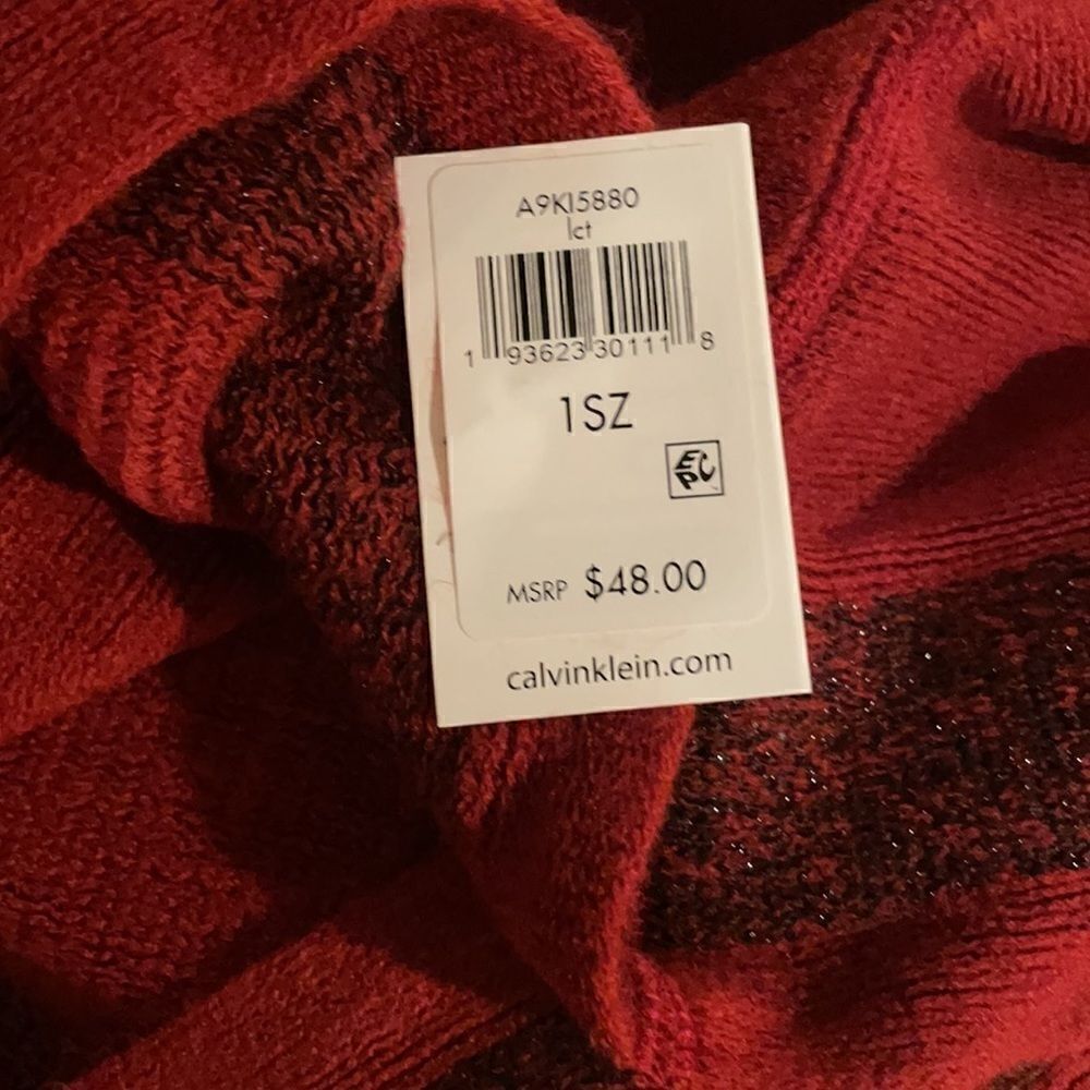 Calvin Klein Infinity Loop Scarf - Picture 3 of 7